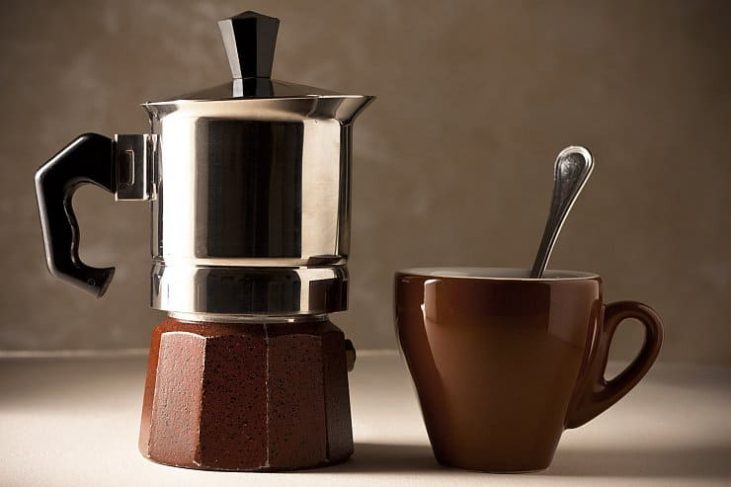 4-moka pot Brown Moka pot and coffee cup