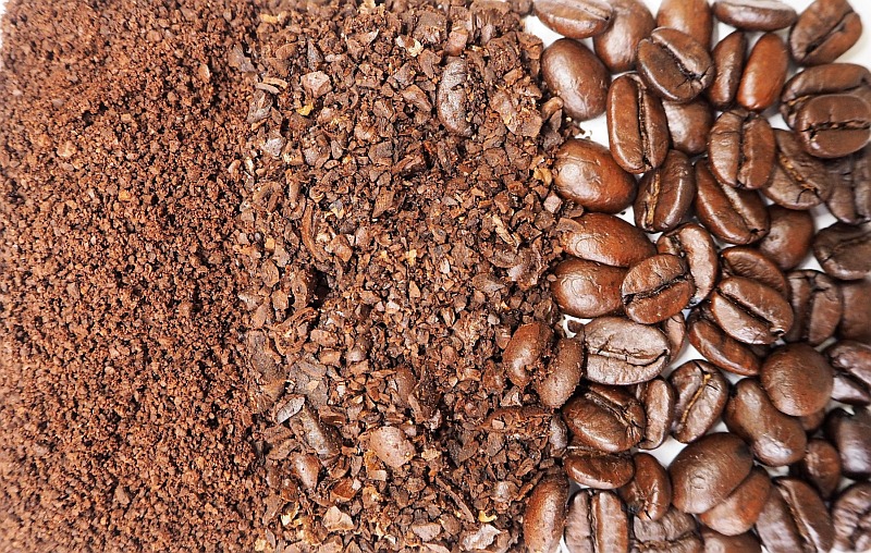 2-coarse coffee of various grind sizes